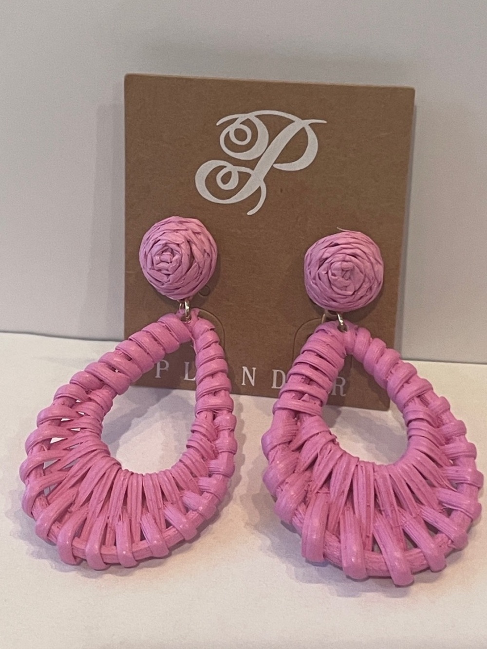 Plunder Design Woven Raffia Dangle Earrings. Teardrop. Pink. New in gift bag.